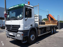 camión caja abierta estándar Mercedes