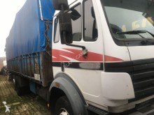 camion rideaux coulissants (plsc) Mercedes