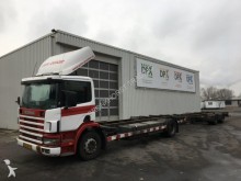 camion portacontainers usato