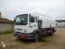camion citerne hydrocarbures Renault