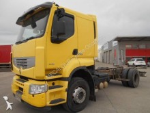 camión chasis Renault