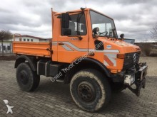 camion ribaltabile trilaterale Unimog