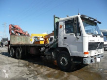 camion Volvo FL10