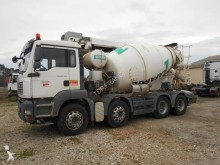 camion béton toupie / Malaxeur MAN