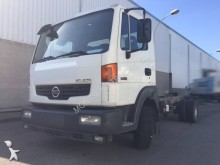 camión Nissan Atleon 95.22