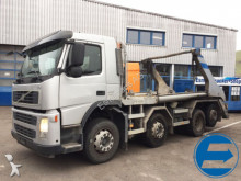 camion ribaltabile Volvo