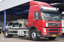 camion châssis Volvo
