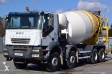 camión hormigón cuba / Mezclador Iveco