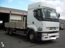 camion plateau ridelles Renault
