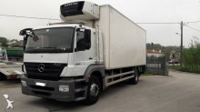 camión frigorífico para carnes Mercedes