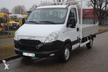 camion cassone fisso Iveco