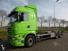 camión portacontenedores Scania