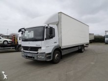camion furgone plywood / polyfond Mercedes