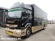 camión furgón Renault