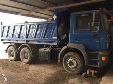 camion halfpipe tipper usato