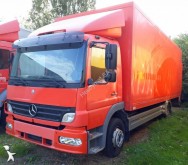 camion fourgon Mercedes