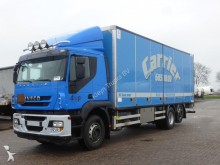 camión furgón Iveco