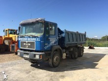 camion benna edilizia MAN