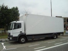camion fourgon Mercedes