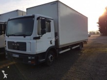 camion MAN TGL 12.180