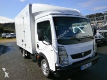 camión Renault Maxity 130.35