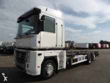 camion Renault Magnum 480 6X2 EURO 5 2X TANK