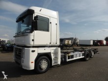 camion Renault Magnum 480 6X2 EURO 5 2X TANK