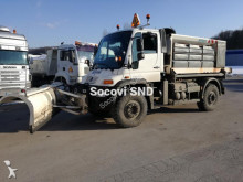 camion tri-benne Mercedes