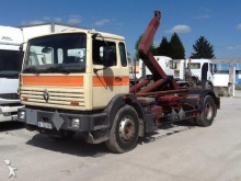 camion polybenne Renault