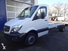 camion châssis Mercedes
