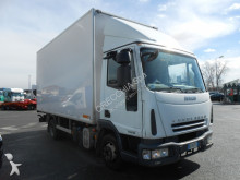 camion furgone Iveco
