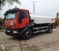 camion cisterna Iveco