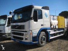 camión Volvo FM13 440