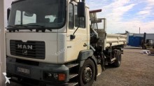camion ribaltabile trilaterale usato