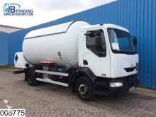 camion cisterna Renault