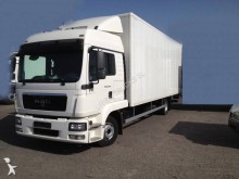 camion fourgon déménagement MAN
