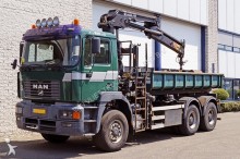 camion ribaltabile MAN