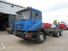 camion MAN 26.372 (BIG AXLE / STEEL SUSPENSION