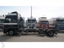 camión chasis Volvo