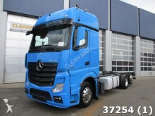 camion châssis Mercedes