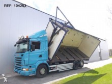 camión volquete Scania