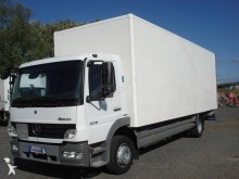 camión furgón caja polyfond Mercedes
