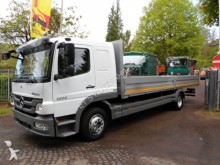 camion plateau ridelles Mercedes