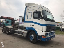 camion porte containers Volvo