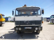 camión volquete Renault