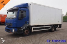 camion fourgon Volvo