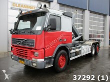 camión Volvo FM 12.340 6x2 Manual