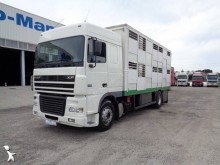 camion trasporto bestiame DAF