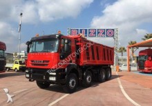 camion ribaltabile trilaterale Iveco