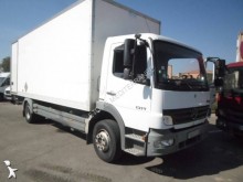 camion fourgon polyfond Mercedes